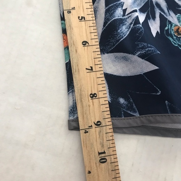 QUICKSILVER Crypt Scallop 20" Boardshorts - Picture 13 of 14